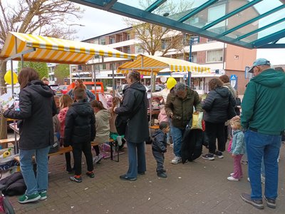 Logo voor Bosplein bruist met Buurtfeest voor jong en oud